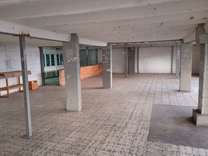 Bodega en arriendo en La Candelaria, Medellín, 450 m² · foto 11 de 19