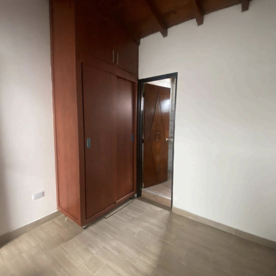 Apartamento en venta en Villa Paula, Itagüí · foto 5 de 17