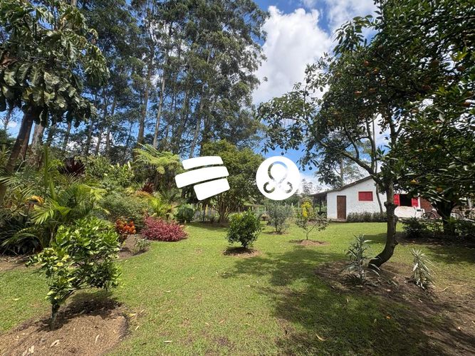 Finca en venta en La Ceja, 6400 m² · foto 2 de 24