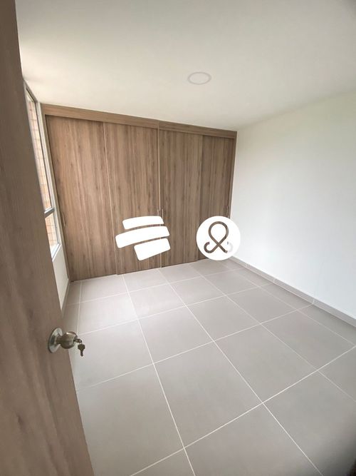 Apartamento de 2 alcobas en venta en La Ceja, 64 m² · foto 5 de 12