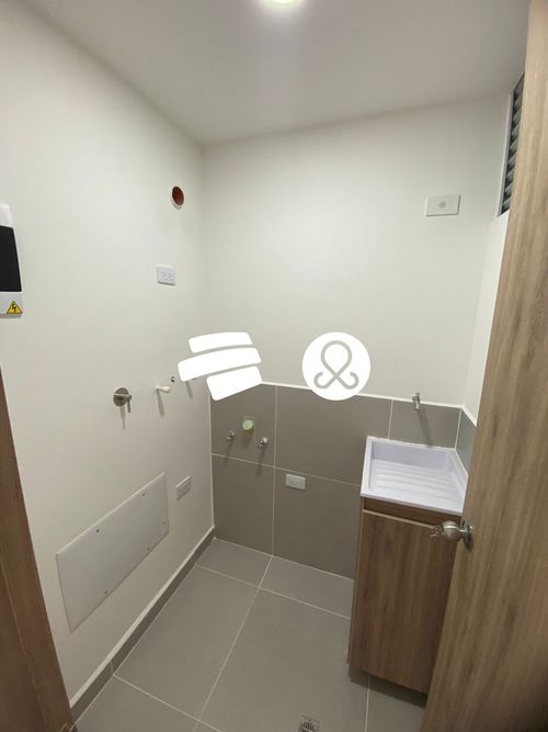 Apartamento de 2 alcobas en venta en La Ceja, 64 m² · foto 9 de 12