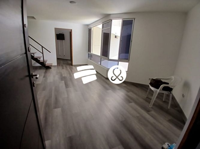 Apartamento de 2 alcobas en venta en Las Lomitas, Sabaneta, 64 m² · foto 2 de 17