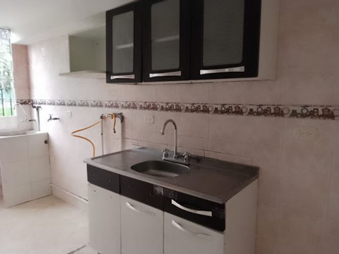 Apartamento de 3 alcobas en venta en Verbenal San Antonio, Bogotá, 46 m² · foto 9 de 24
