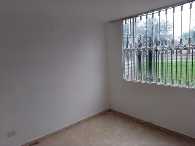 Apartamento de 3 alcobas en venta en Verbenal San Antonio, Bogotá, 46 m² · foto 10 de 24