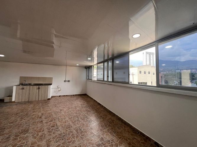 Bodega en arriendo en Monteazul, Sabaneta, 1350 m² · foto 4 de 20