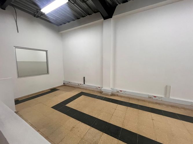 Bodega en arriendo en Monteazul, Sabaneta, 1350 m² · foto 15 de 20