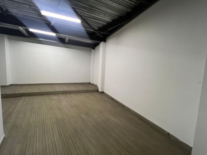 Bodega en arriendo en Monteazul, Sabaneta, 1350 m² · foto 18 de 20