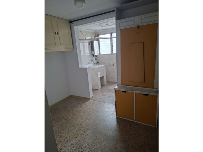 Apartaestudio en venta en Villa Nueva, Medellín, 236 m² · foto 16 de 19
