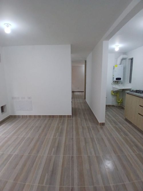 Apartamento de 3 alcobas en arriendo en Algarra Iii, Zipaquirá, 58 m² · foto 4 de 24