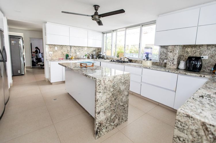 Casa de 6 alcobas en venta en Girardot, Girardot, 850 m² · foto 14 de 24