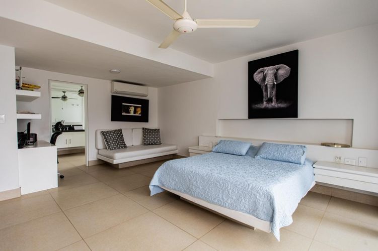 Casa de 6 alcobas en venta en Girardot, Girardot, 850 m² · foto 23 de 24