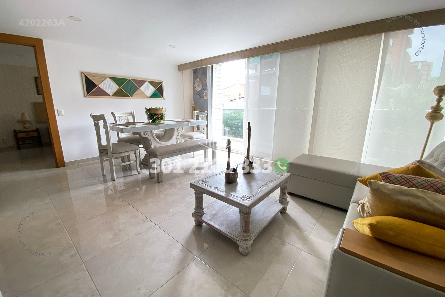 Apartamento en arriendo en Laureles, Medellín · foto 2 de 24
