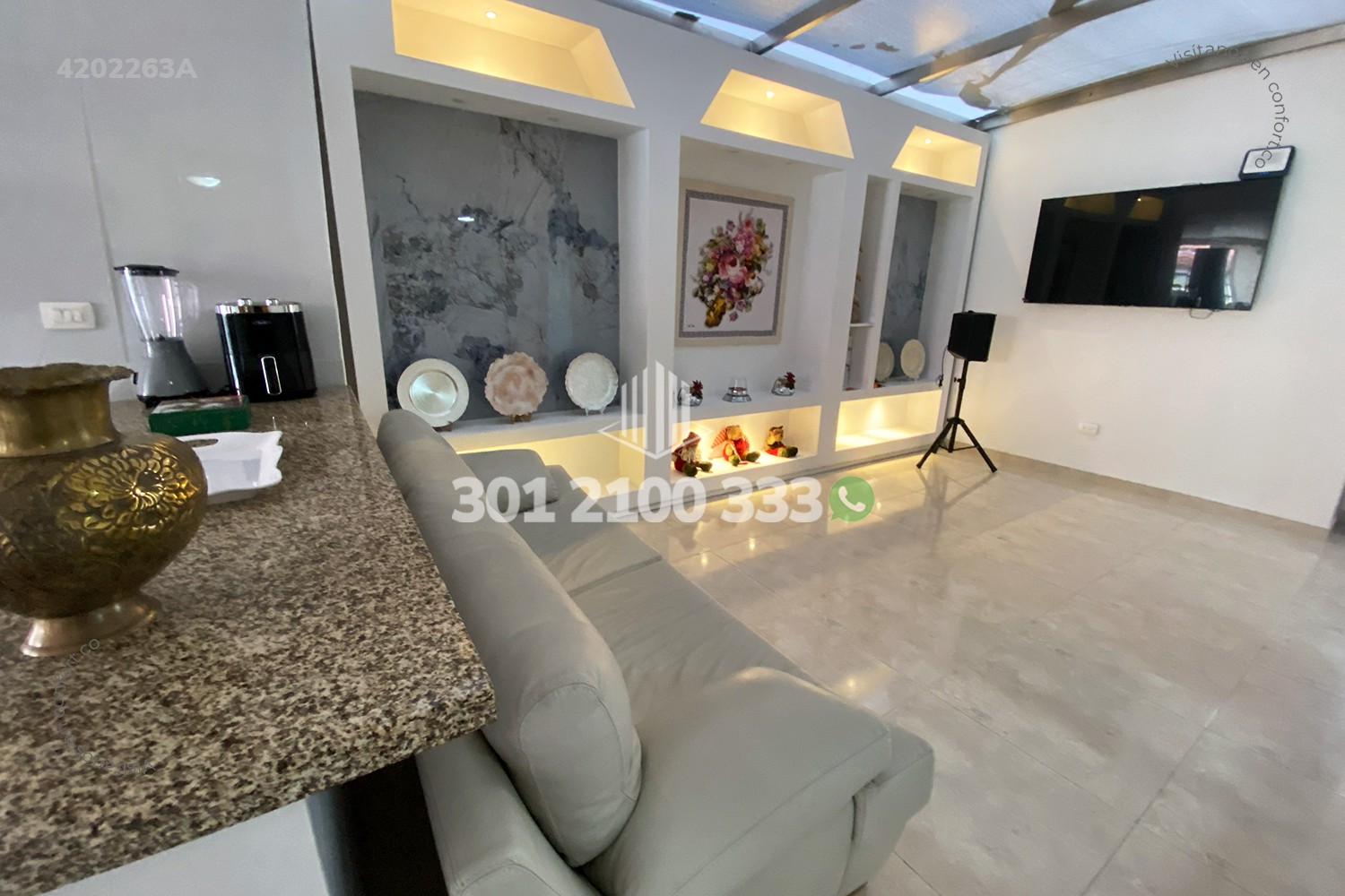 Apartamento en arriendo en Laureles, Medellín · foto 4 de 24