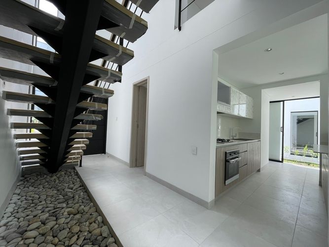 Casa de 3 alcobas en venta en Vía El Caimo, Armenia, 181 m² · foto 15 de 20