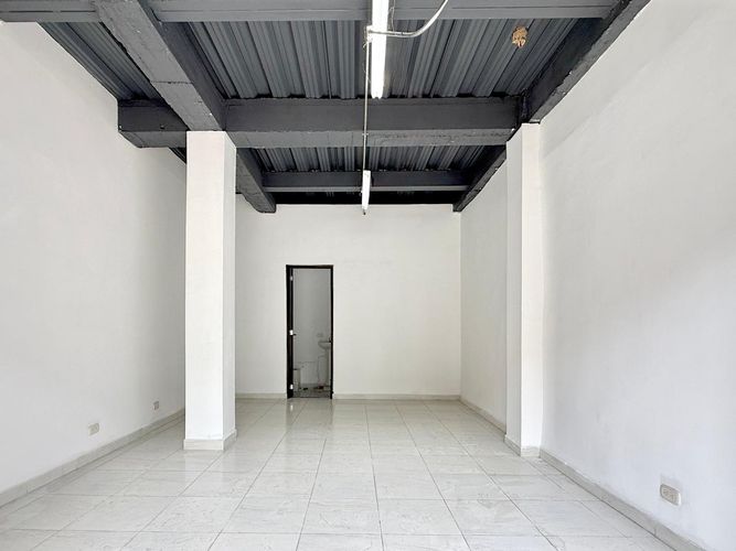 Local en arriendo en Sector Galeria Central, Pereira, 30 m² · foto 2 de 9
