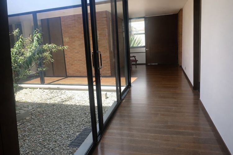 Casa de 3 alcobas en arriendo en Hacienda Fontanar, Chía, 400 m² · foto 3 de 11