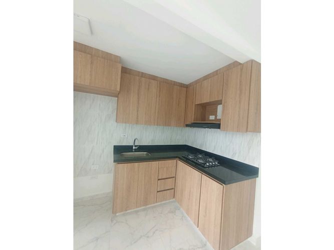 Apartamento de 2 alcobas en arriendo en El Porvenir, El Carmen de Viboral, 55 m² · foto 2 de 13