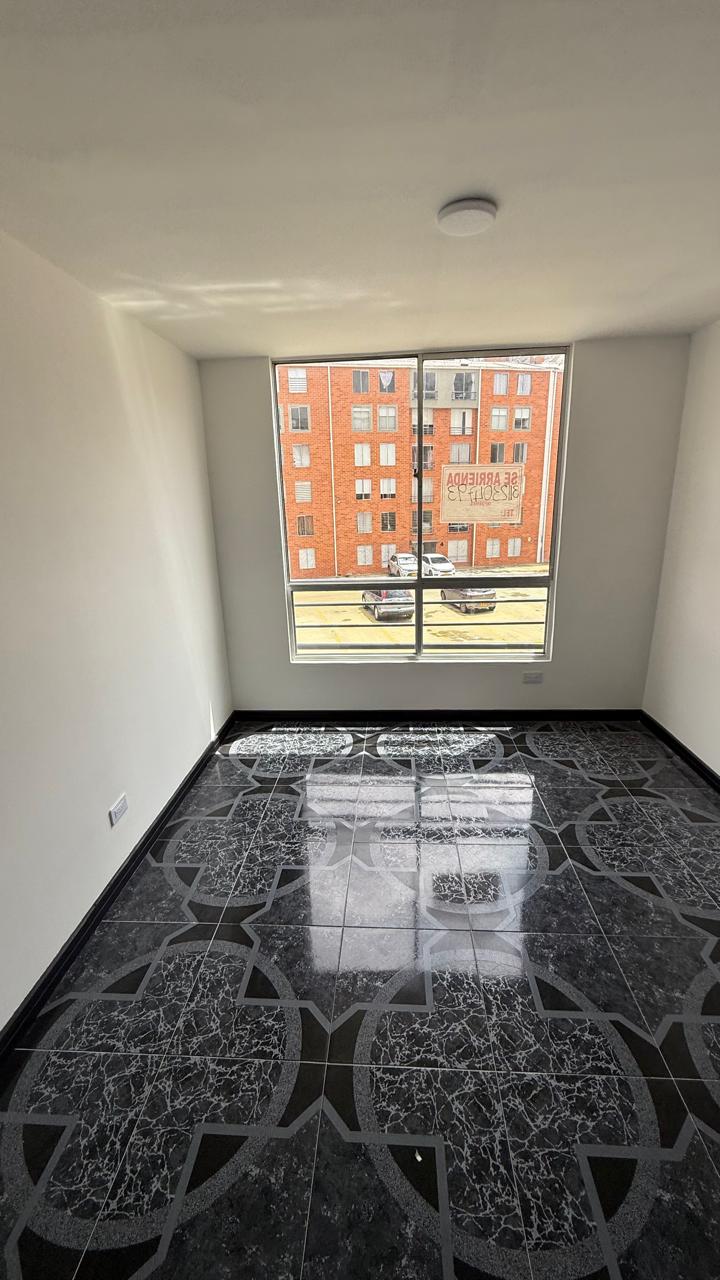 Apartamento en venta en Lagos De Torca, Bogotá · foto 2 de 9