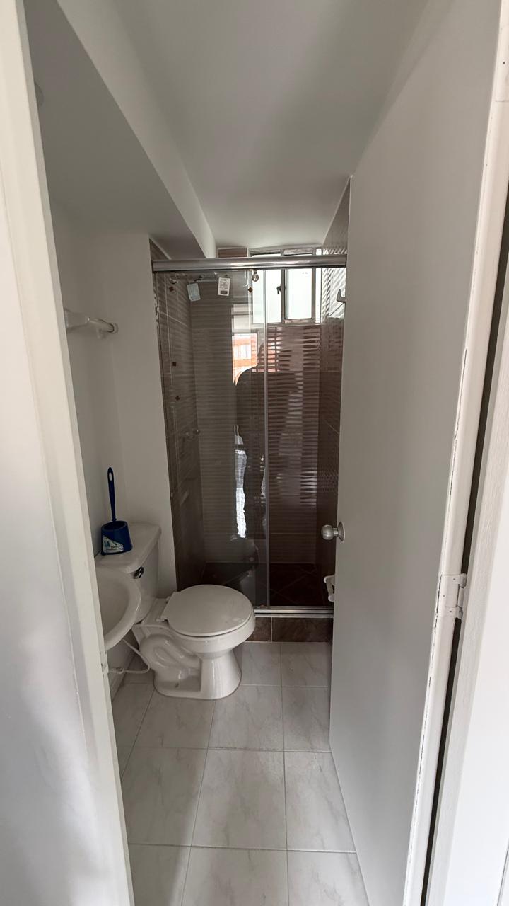 Apartamento en venta en Lagos De Torca, Bogotá · foto 4 de 9