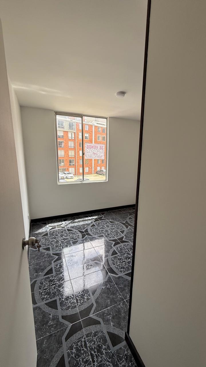 Apartamento en venta en Lagos De Torca, Bogotá · foto 5 de 9