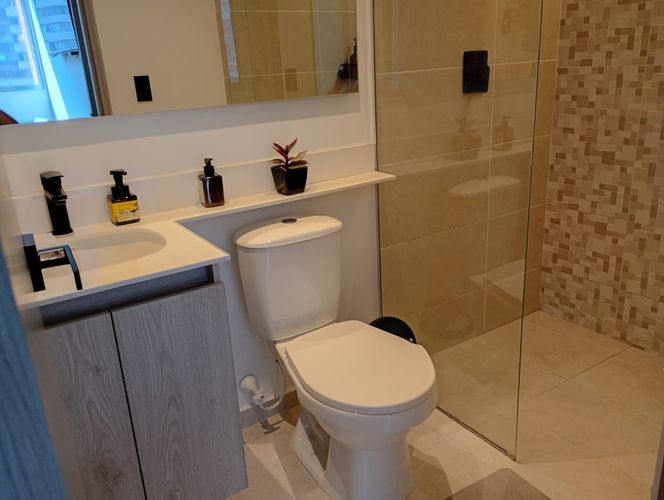 Apartamento de 3 alcobas en venta en Laureles, Medellín, 82 m² · foto 14 de 18