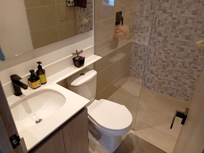 Apartamento de 3 alcobas en venta en Laureles, Medellín, 82 m² · foto 13 de 18