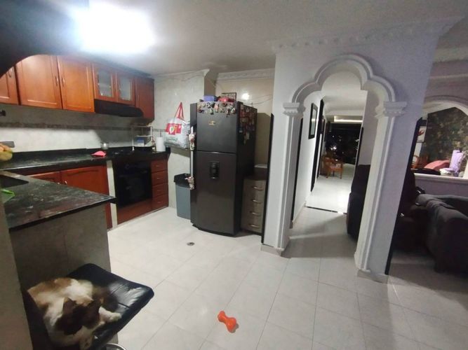 Casa de 6 alcobas en venta en Estoraques I Y Ii, Bucaramanga, 180 m² · foto 13 de 24