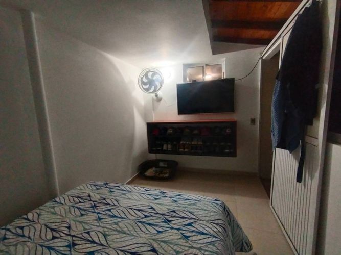 Casa de 6 alcobas en venta en Estoraques I Y Ii, Bucaramanga, 180 m² · foto 19 de 24