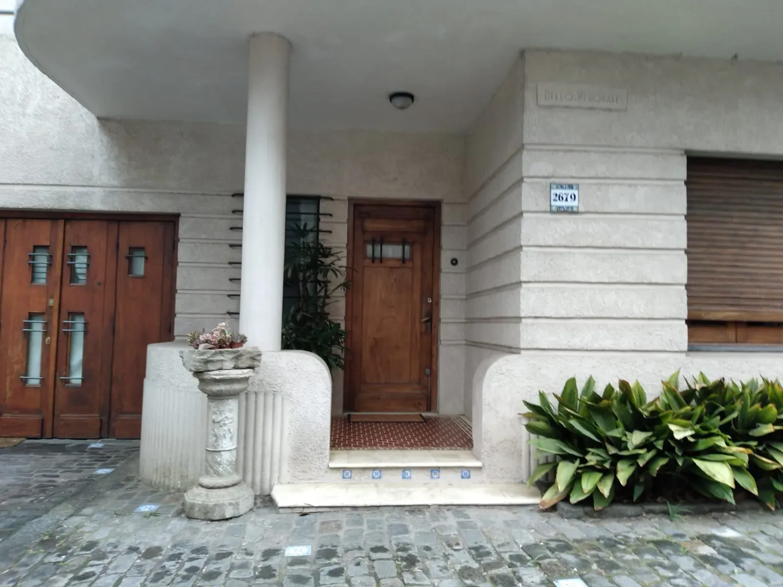 CASA EN ALQUILER, 5 DORMITORIOS, EN POCITOS.