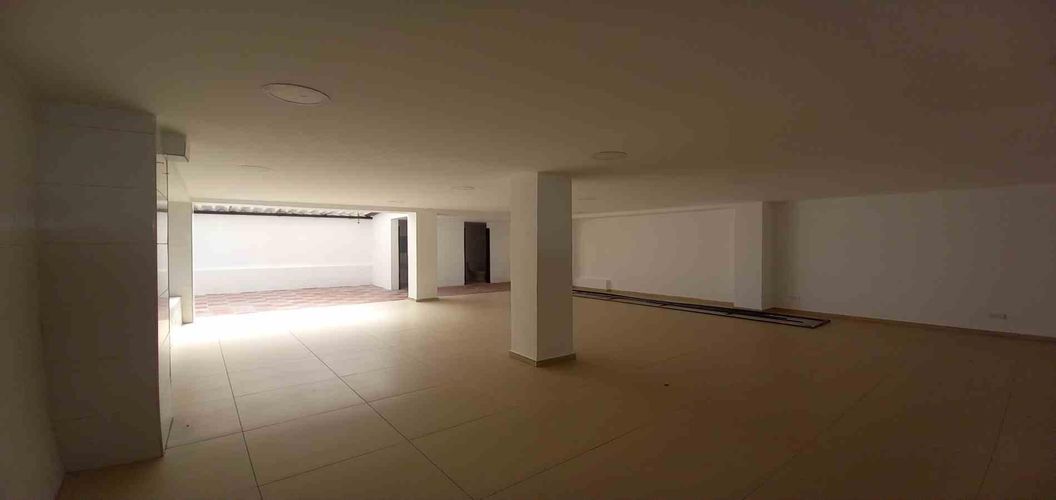 Local en arriendo en Alta Suiza, Manizales, 140 m² · foto 2 de 14