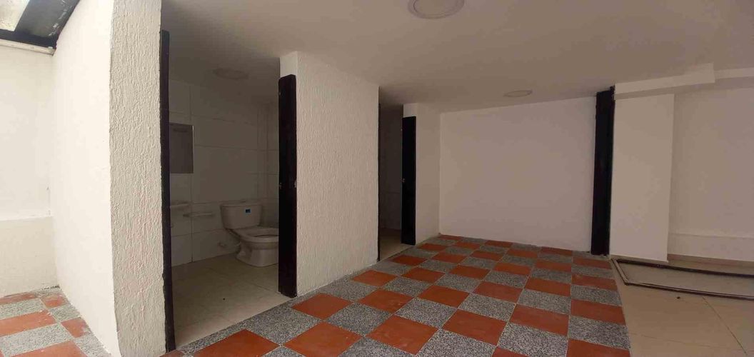 Local en arriendo en Alta Suiza, Manizales, 140 m² · foto 5 de 14
