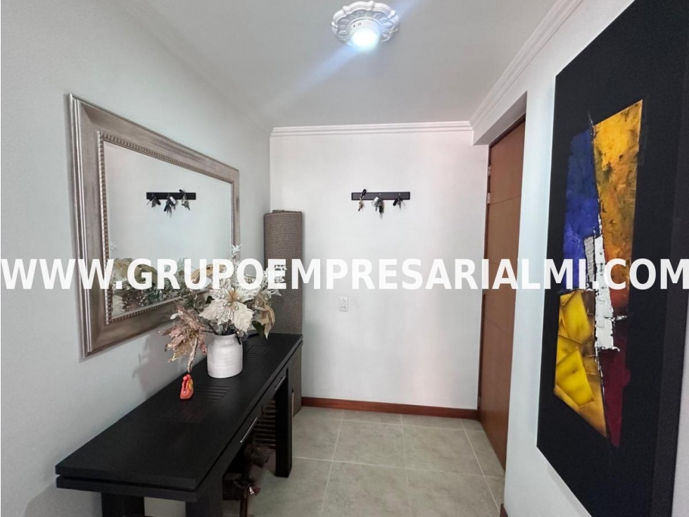 Apartamento en venta en El Poblado, Medellín 4