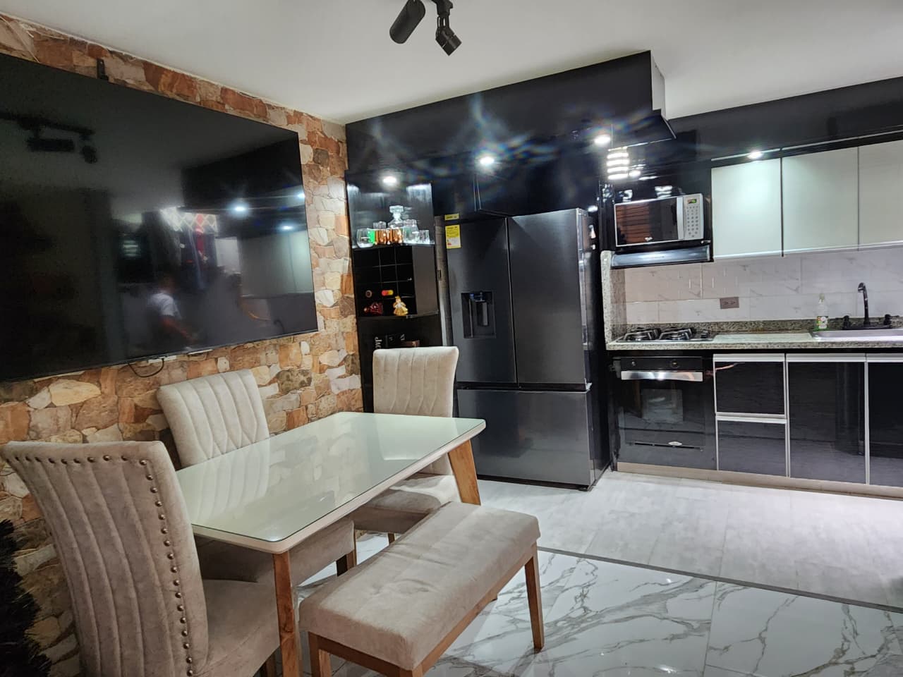 Casa en venta en Kennedy Central, Bogotá · foto 4 de 19