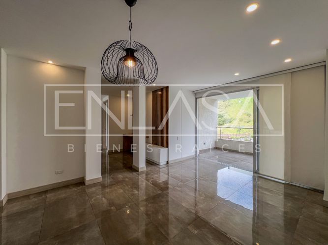 Apartamento de 3 alcobas en venta en Cristales, Cali, 116 m² · foto 3 de 24