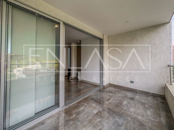 Apartamento de 3 alcobas en venta en Cristales, Cali, 116 m² · foto 2 de 24