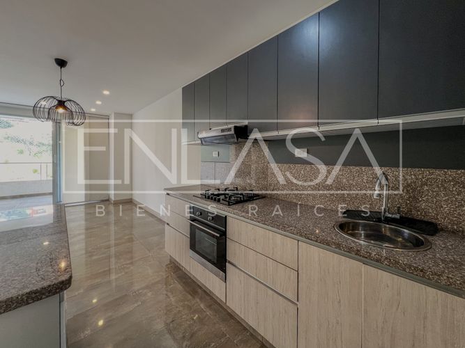 Apartamento de 3 alcobas en venta en Cristales, Cali, 116 m² · foto 8 de 24