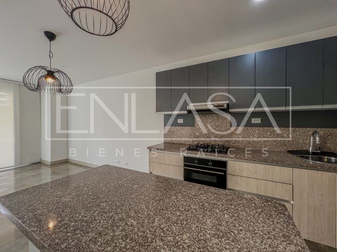 Apartamento de 3 alcobas en venta en Cristales, Cali, 116 m² · foto 7 de 24
