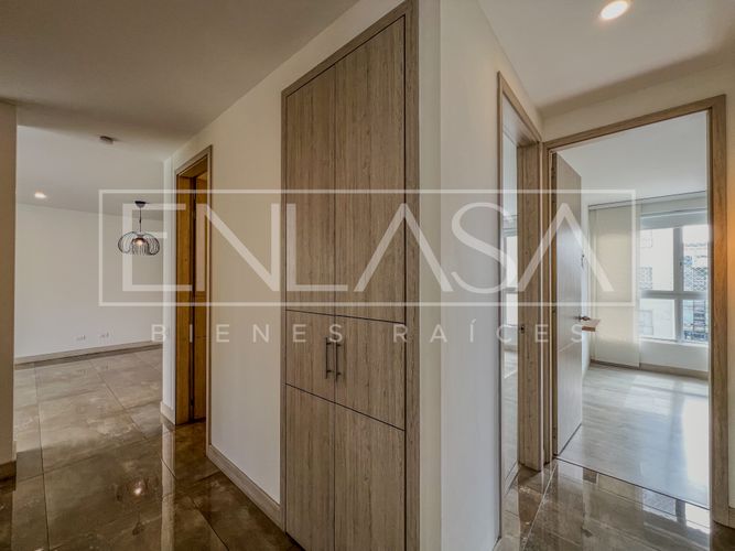 Apartamento de 3 alcobas en venta en Cristales, Cali, 116 m² · foto 11 de 24