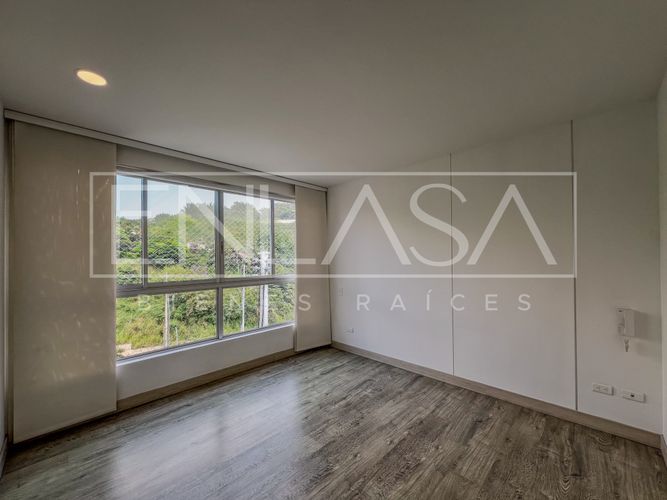 Apartamento de 3 alcobas en venta en Cristales, Cali, 116 m² · foto 14 de 24