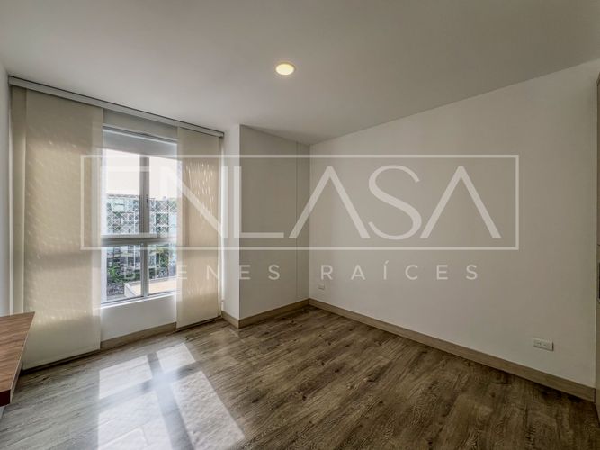 Apartamento de 3 alcobas en venta en Cristales, Cali, 116 m² · foto 21 de 24