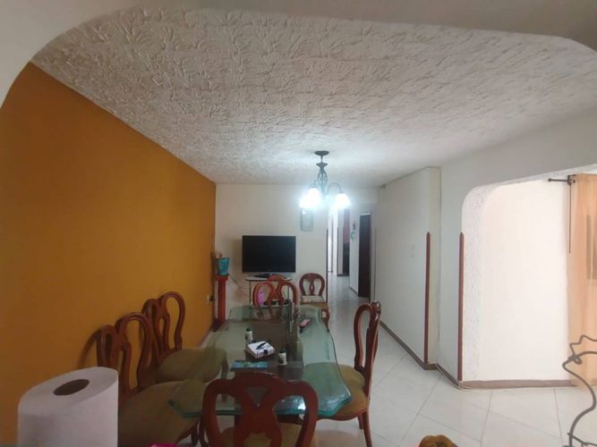 Casa de 6 alcobas en venta en Urbanizacion Diamante Ii Etapa, Bucaramanga, 190 m² · foto 8 de 24
