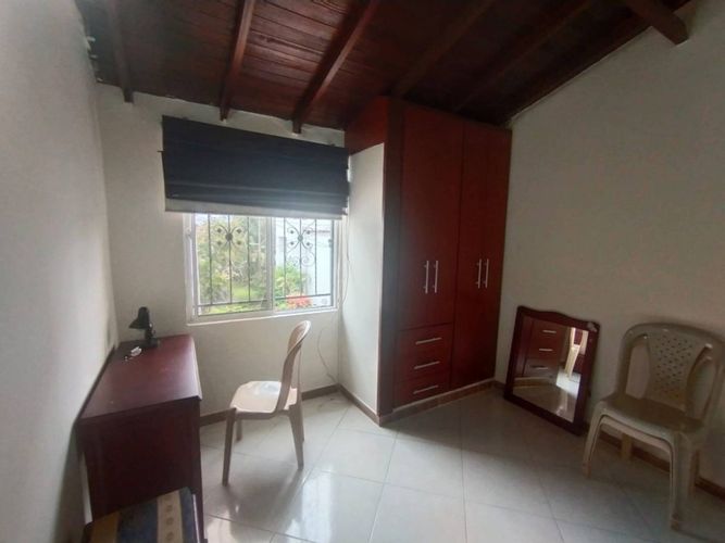 Casa de 6 alcobas en venta en Urbanizacion Diamante Ii Etapa, Bucaramanga, 190 m² · foto 18 de 24