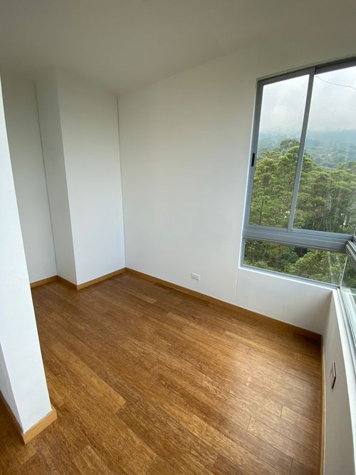 Apartamento de 3 alcobas en venta en Los Balsos, Medellín, 320 m² · foto 23 de 24
