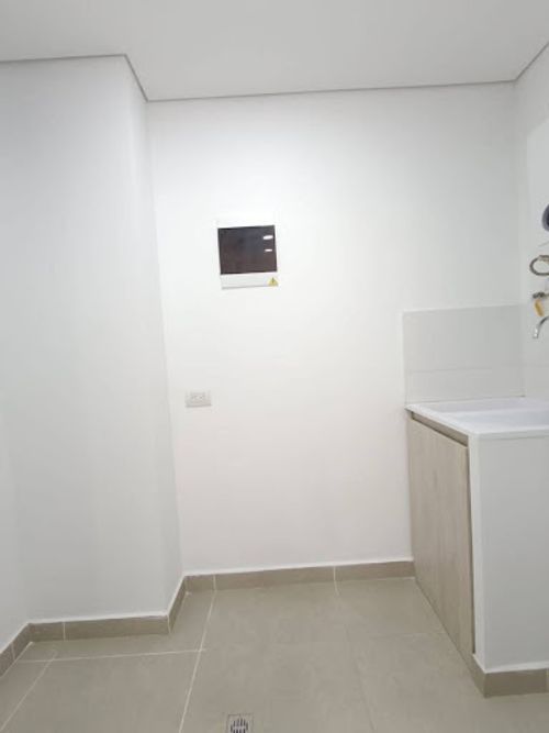 Apartamento de 2 alcobas en arriendo en Camino Verde, Envigado, 82 m² · foto 9 de 18