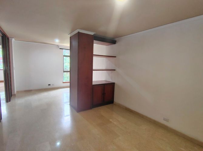 Apartamento de 3 alcobas en arriendo en El Poblado, Medellín, 144 m² · foto 6 de 14