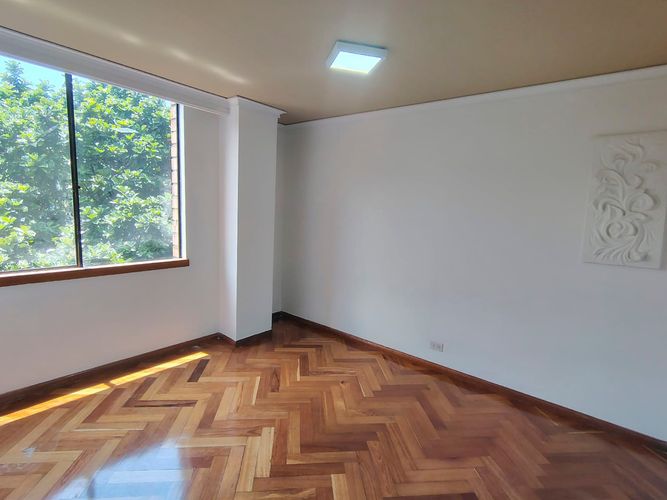 Apartamento de 3 alcobas en arriendo en El Poblado, Medellín, 144 m² · foto 9 de 14