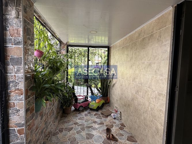 Casa de 3 alcobas en venta en Sotomayor, Bucaramanga, 90 m² · foto 19 de 20