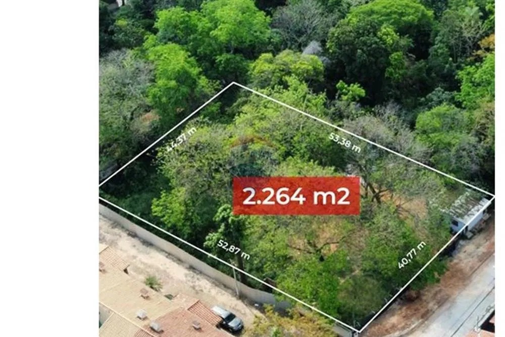 AMPLIO TERRENO EN ESQUINA A 70 MTS DE CACIQUE LAMBARÉ EN VENTA (2.264 M2) — foto 2