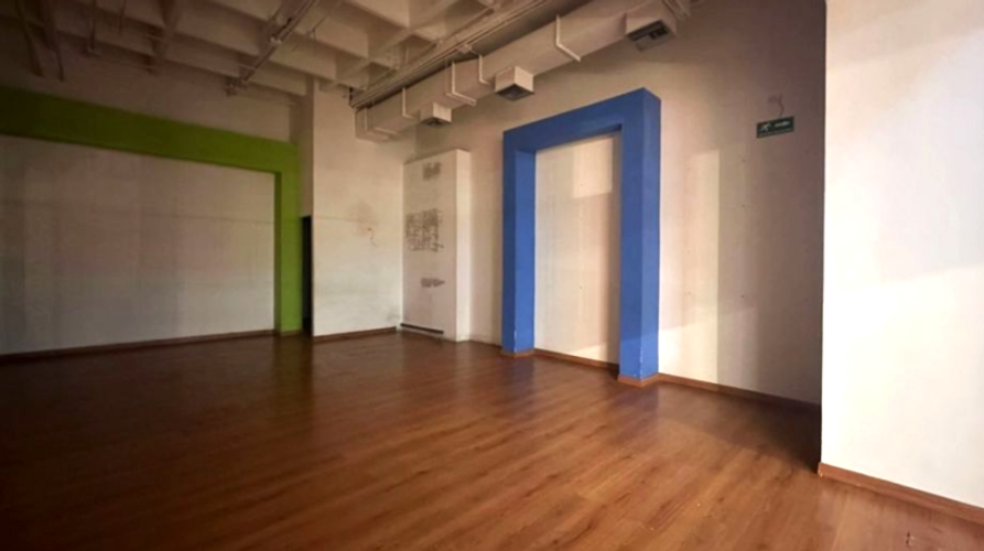 Local en venta en El Poblado, Medellín, 63 m² · foto 8 de 16