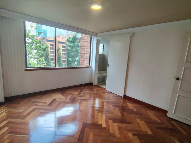Apartamento de 1 alcoba en arriendo en El Poblado, Medellín, 85 m² · foto 11 de 14